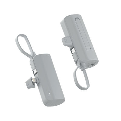 अच्छी कीमत लिथियम पॉलिमर टेल प्लग पावर बैंक 4500mAh चार्जिंग के साथ 5V/2.1A आउटपुट ऑनलाइन