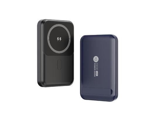 अच्छी कीमत आईफोन के लिए चुंबकीय बैटरी 10000mah पावरबैंक के साथ 15W वायरलेस आउटपुट ली पॉलिमर बैटरी ऑनलाइन