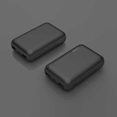 10000mAh पोर्टेबल पोर्टेबल फोन चार्जर चार्ज TYPE C 12V1.66A 9V2.22A 5V3A